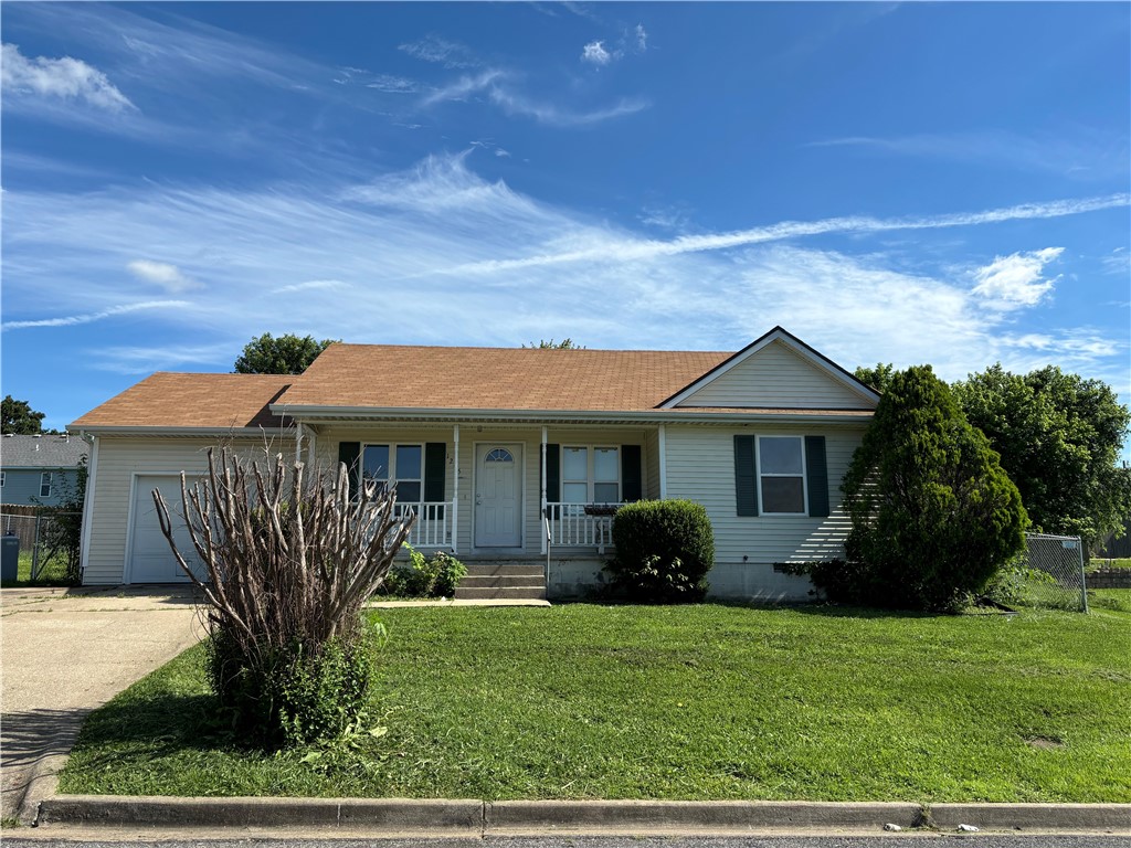 This 3-bedroom home in the heart of Berryville would be perfect for someone looking for a comfy home in a small town. It's close to multiple restaurants, the hospital, and stores in a quiet neighborhood. New chain link fenced backyard would be perfect for kids, pets, or gardening. The one car garage is spacious and holds plenty of extra space for a work bench or storage. This could be where you belong.