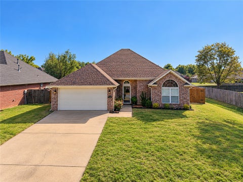 Photo of 305 Colorado Avenue, Springdale, AR 72764 (MLS # 1366047)