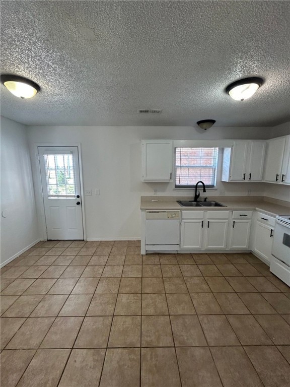 CARRIAGE SQUARE SUB BENTONVILLE - Residential Lease