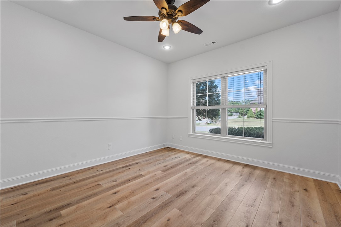 Windsor Manor - Residential