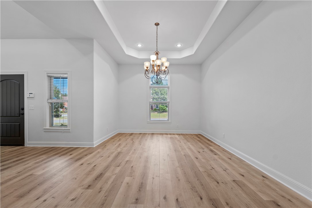 Windsor Manor - Residential