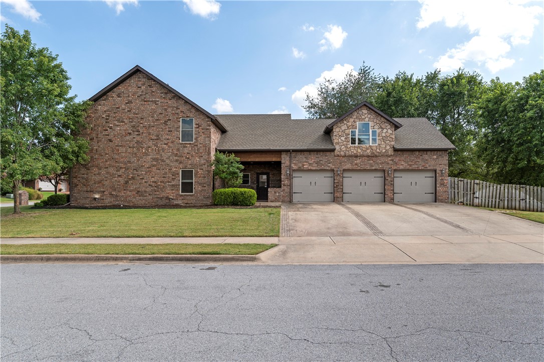 Windsor Manor - Residential