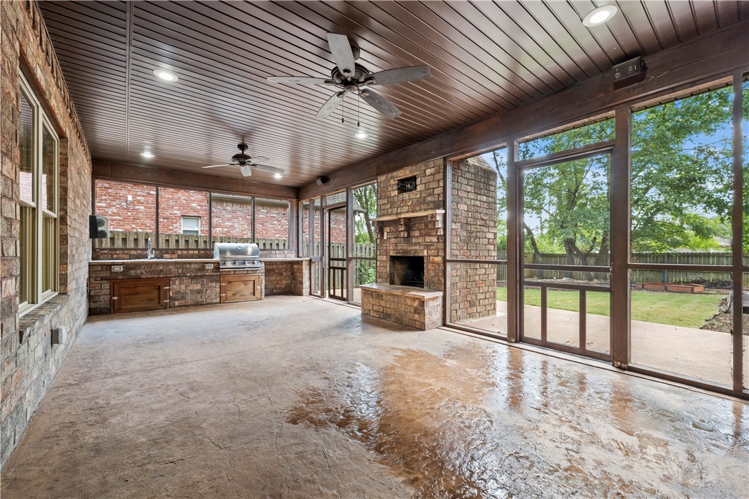 Windsor Manor - Residential