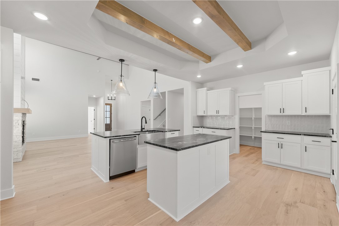 Diamond Estates - Residential