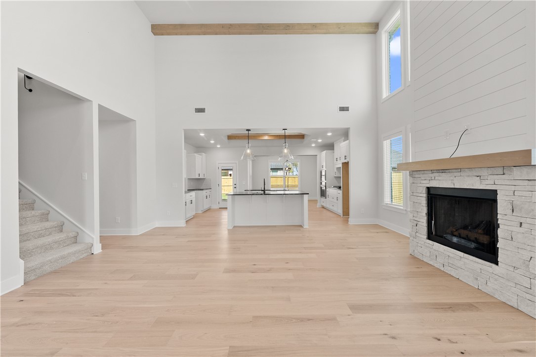 Diamond Estates - Residential