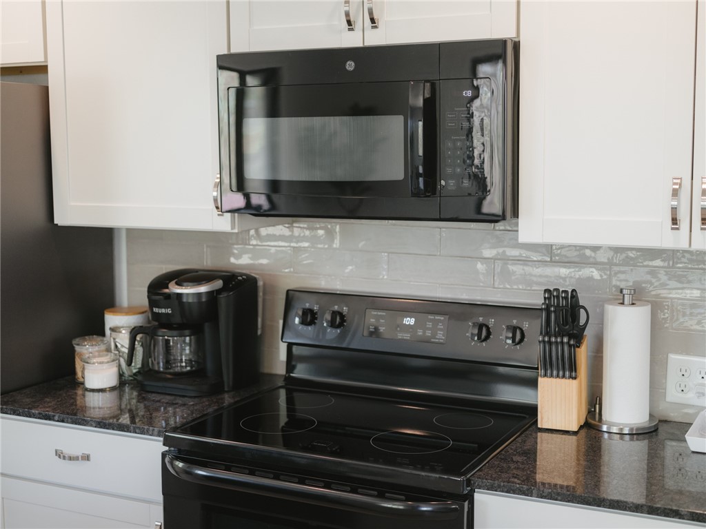 Wentworth Sub Bvv - Residential Lease