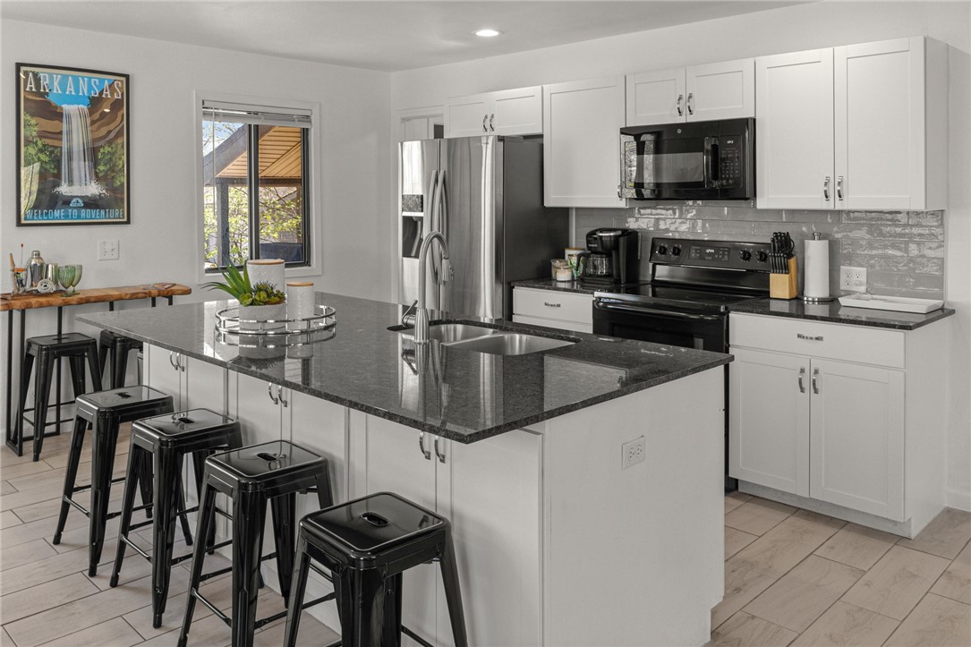 Wentworth Sub Bvv - Residential Lease