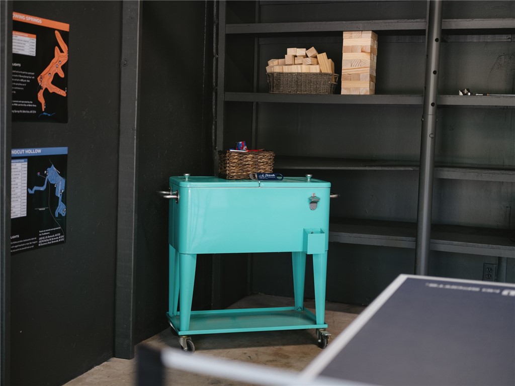 Wentworth Sub Bvv - Residential Lease