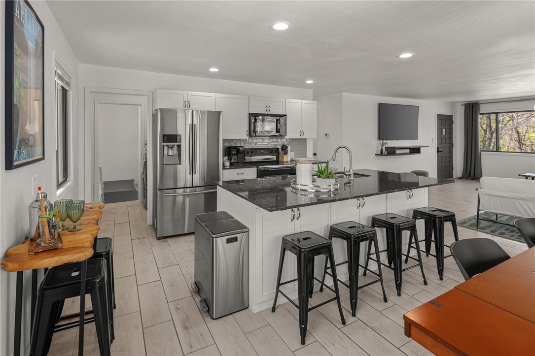 Wentworth Sub Bvv - Residential Lease