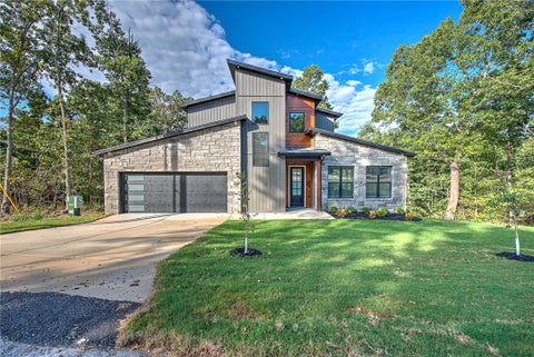 Photo of 12 Jura Circle, Bella Vista, AR 72715 (MLS # 1360950)