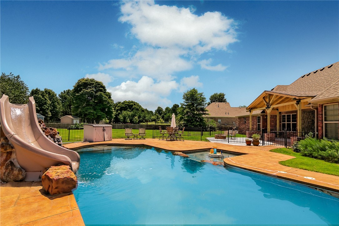 Richards Glen Ph 2 Little Flock - Residential