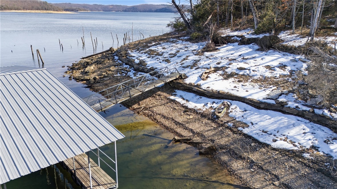 Escarpment Add Ruban - Land