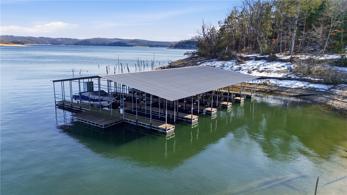 Escarpment Add Ruban - Land