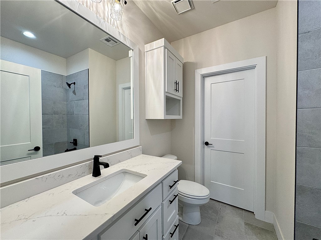 Aurora Heartbeat - Residential