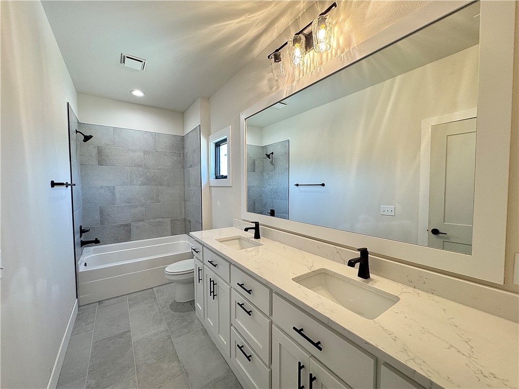 Aurora Heartbeat - Residential