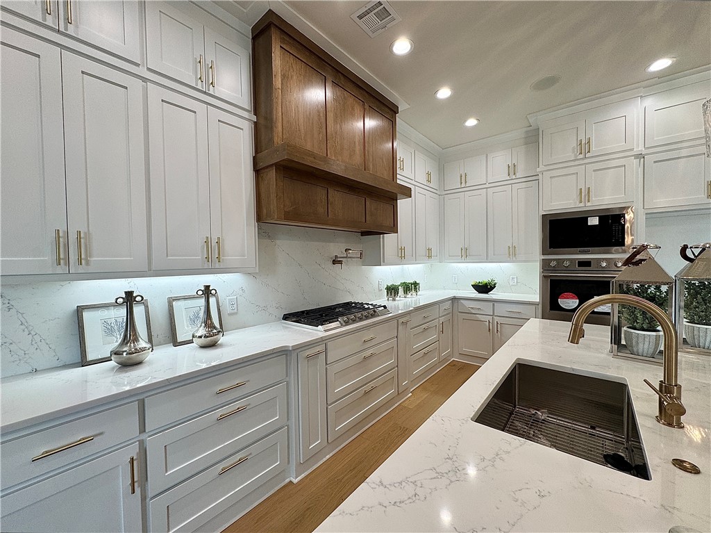 Aurora Heartbeat - Residential