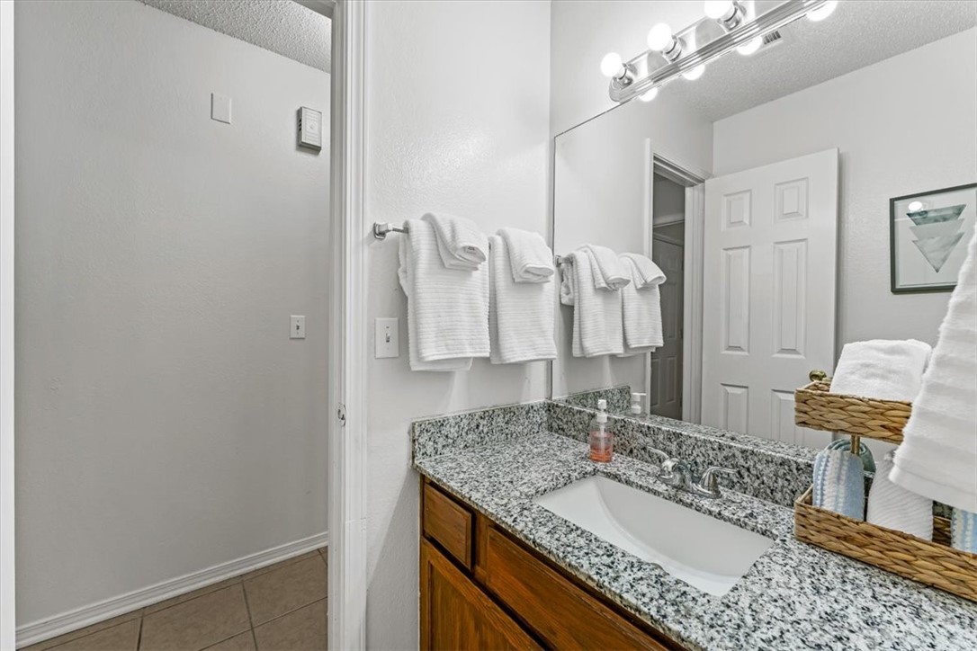 Centennial Acres Unit 09 Rogers - Residential Income