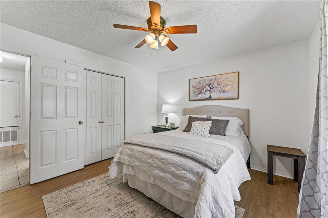 Centennial Acres Unit 09 Rogers - Residential Income