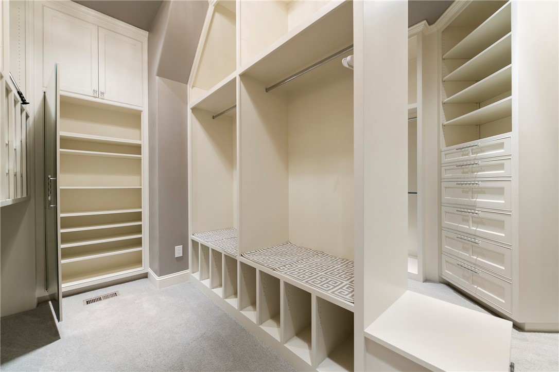 Pinnacle Sub Ph 1, The Rogers - Residential