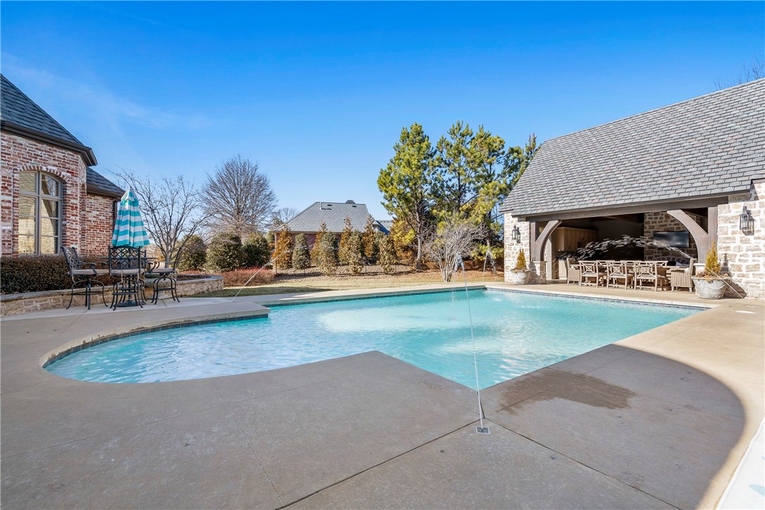 Pinnacle Sub Ph 1, The Rogers - Residential