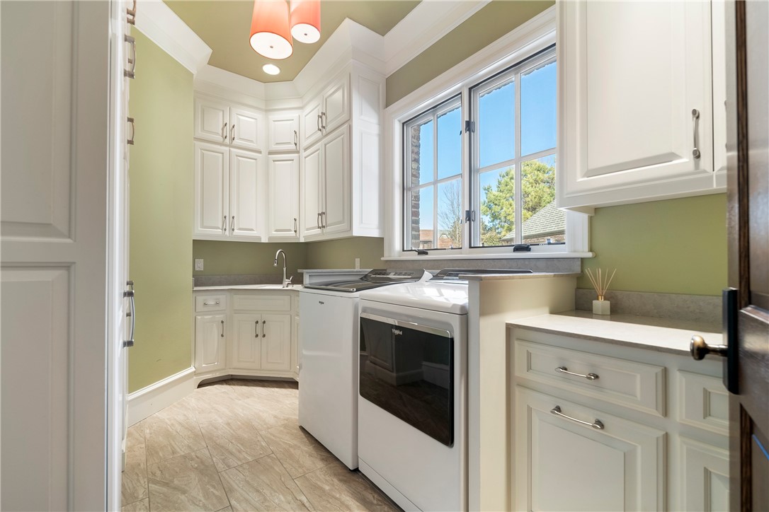 Pinnacle Sub Ph 1, The Rogers - Residential