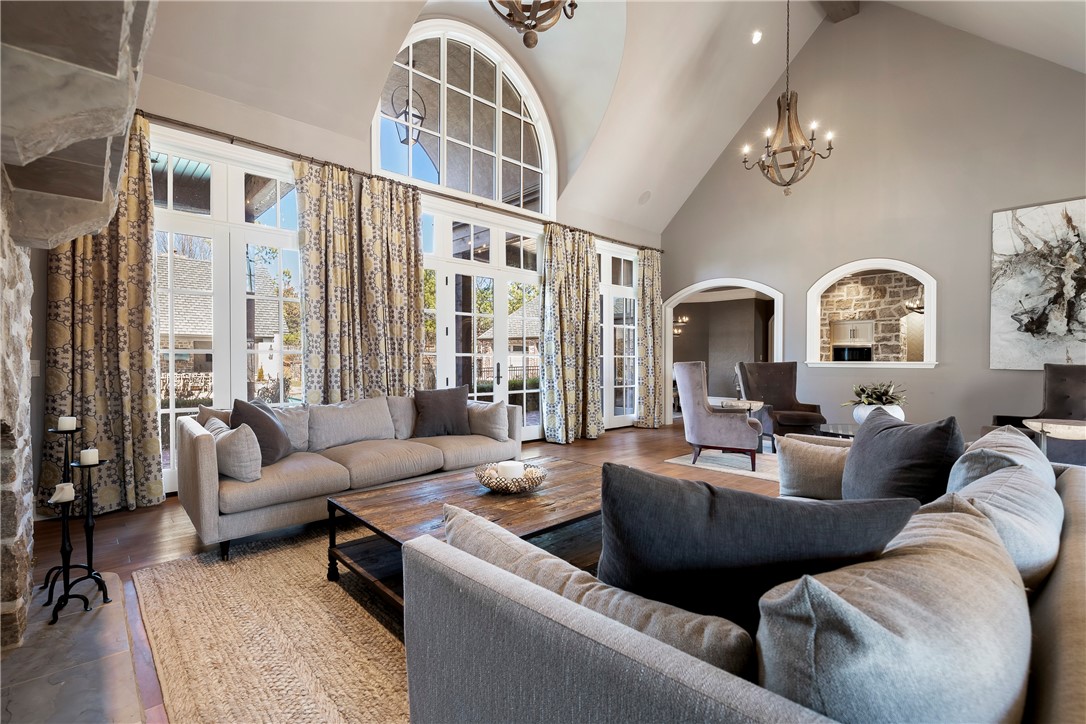 Pinnacle Sub Ph 1, The Rogers - Residential