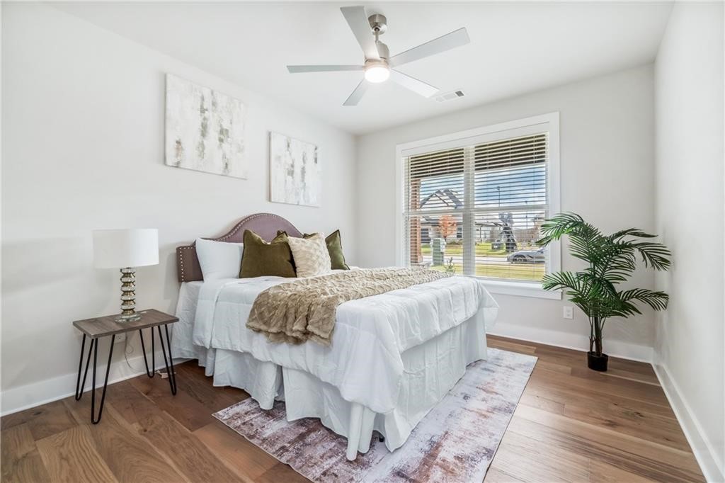 JENNA ESTATES-GRAVETTE - Residential