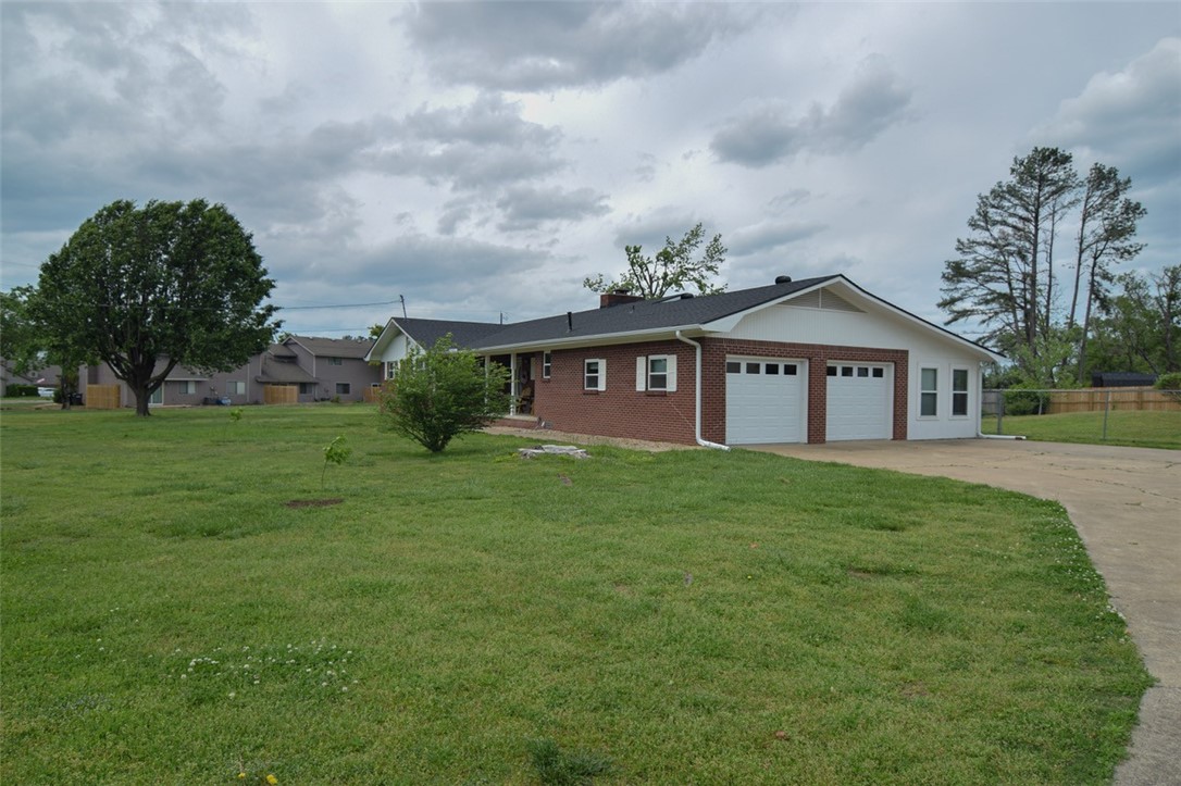 11-19-30-ROGERS - Residential