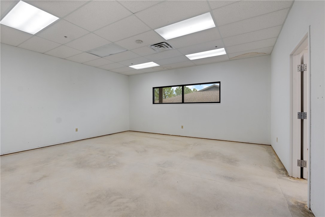PHILLIPPY-QUORUM ADD-BENTONVILLE - Commercial Lease