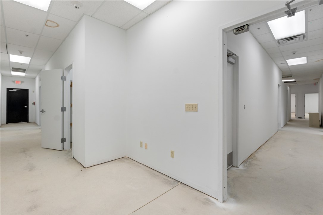 PHILLIPPY-QUORUM ADD-BENTONVILLE - Commercial Lease