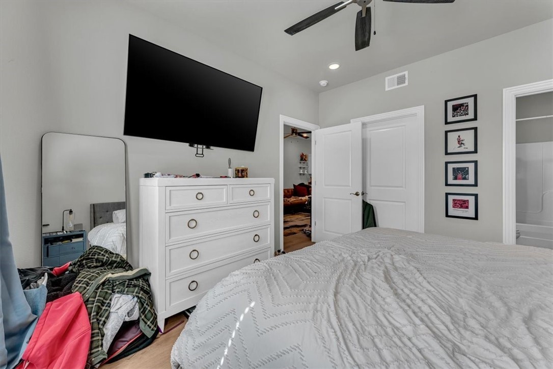 Poigai Estates Ph 1 Bentonville - Residential