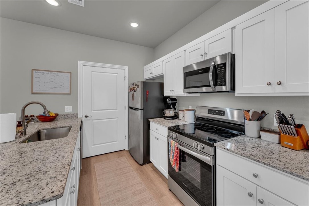 Poigai Estates Ph 1 Bentonville - Residential