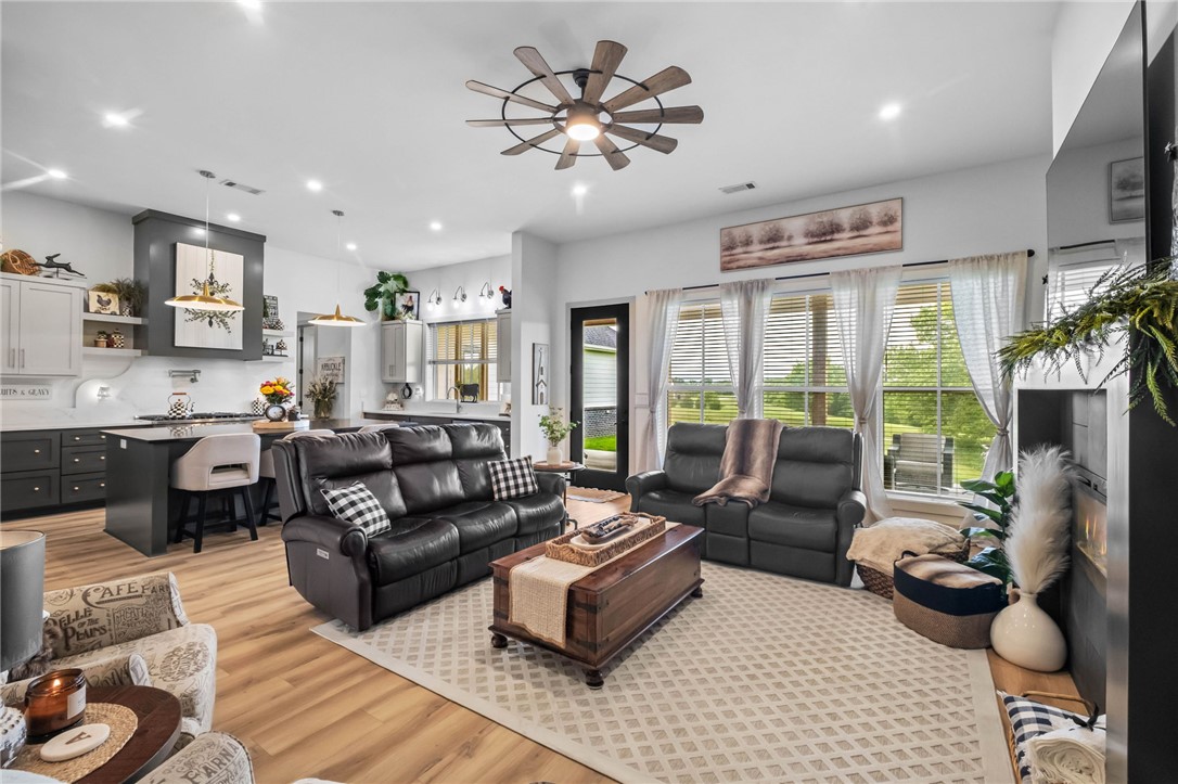 Forest Hills Sub Rurban - Residential