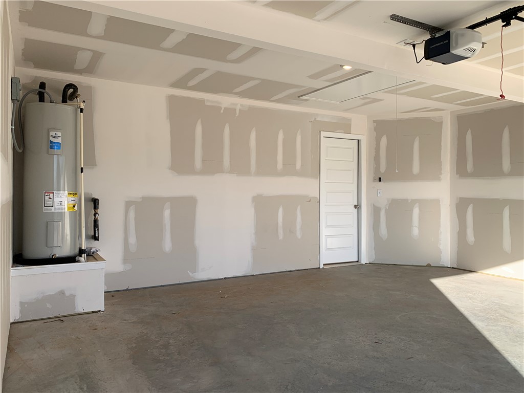 Fox Tail Village Sub Siloam Spgs - Residential Lease