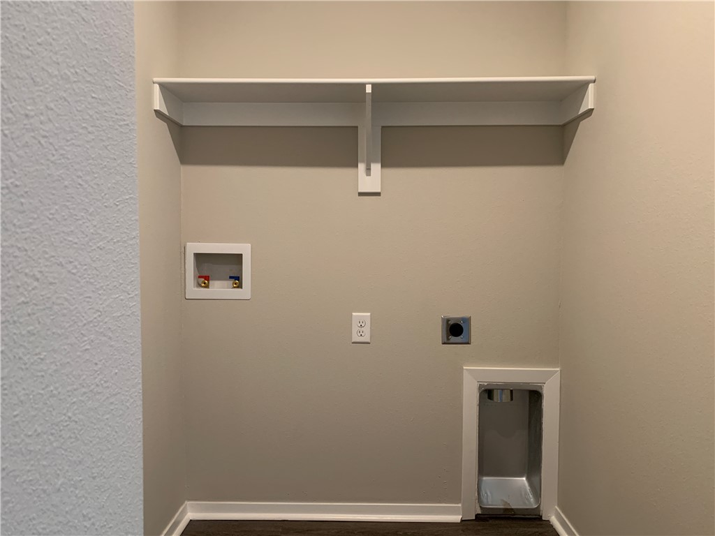 Fox Tail Village Sub Siloam Spgs - Residential Lease