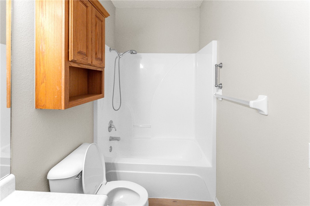 Huntclub Sub - Residential Lease