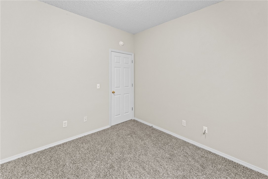 Huntclub Sub - Residential Lease