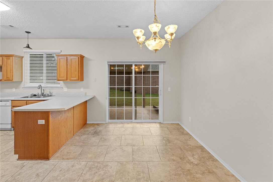 Huntclub Sub - Residential Lease