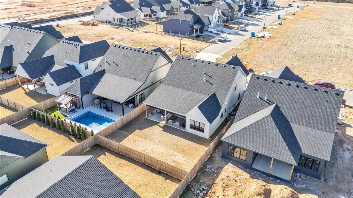 Meadow Brook Sub Ph I Rogers - Residential