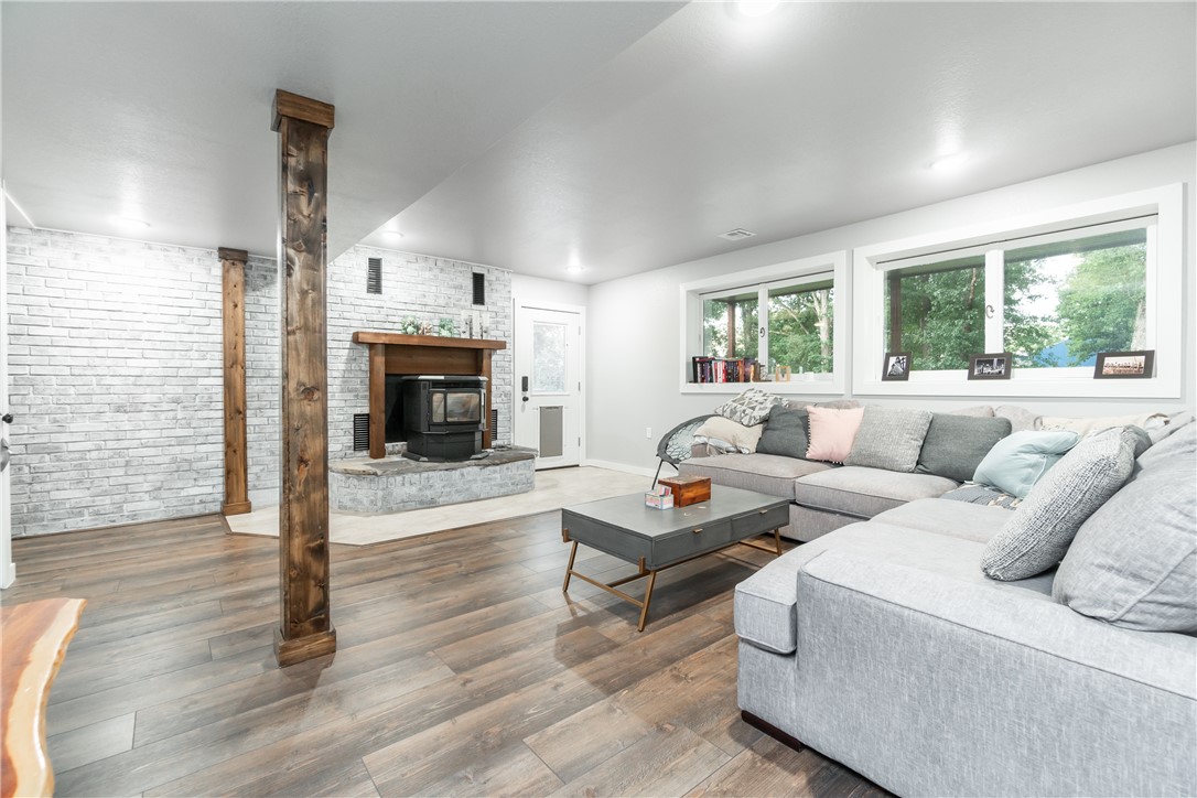 15-20-32-GRAVETTE - Residential