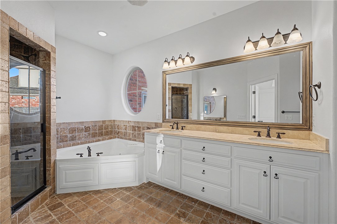 Lexington Sub Rogers - Residential