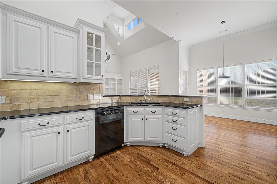 Lexington Sub Rogers - Residential