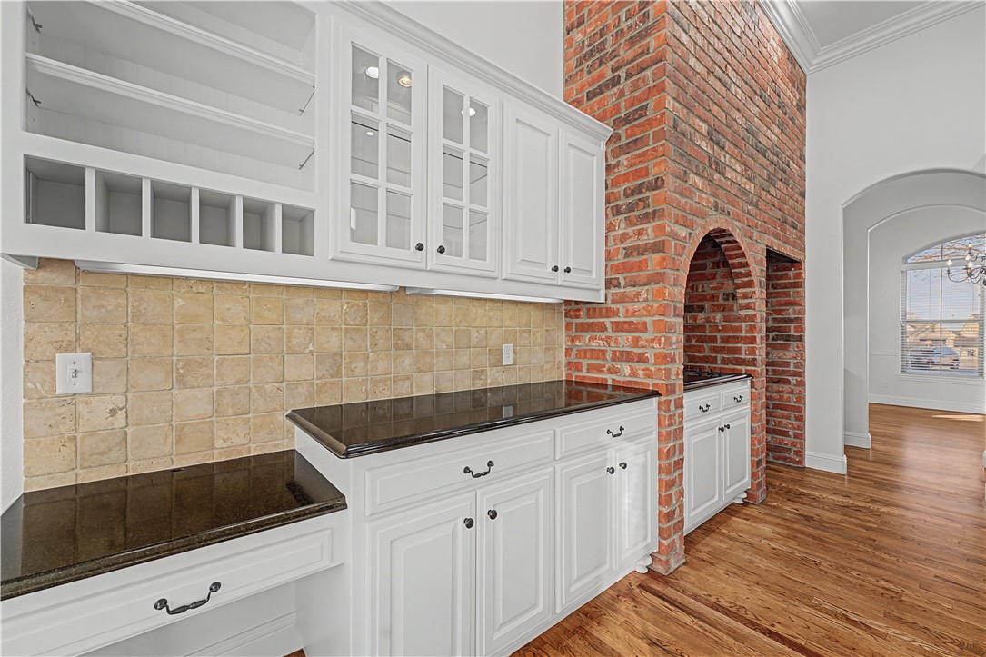 Lexington Sub Rogers - Residential