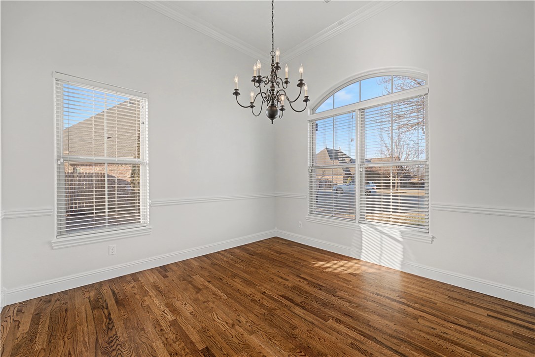 Lexington Sub Rogers - Residential