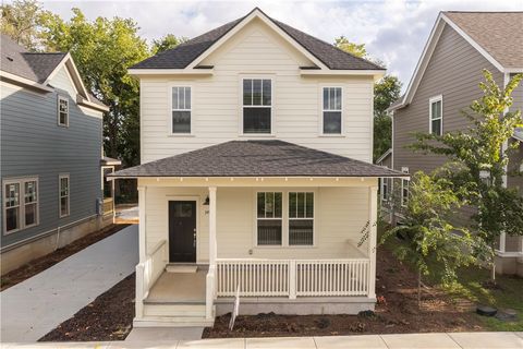 Photo of 349 E 11th Street, Fayetteville, AR 72701 (MLS # 1296589)