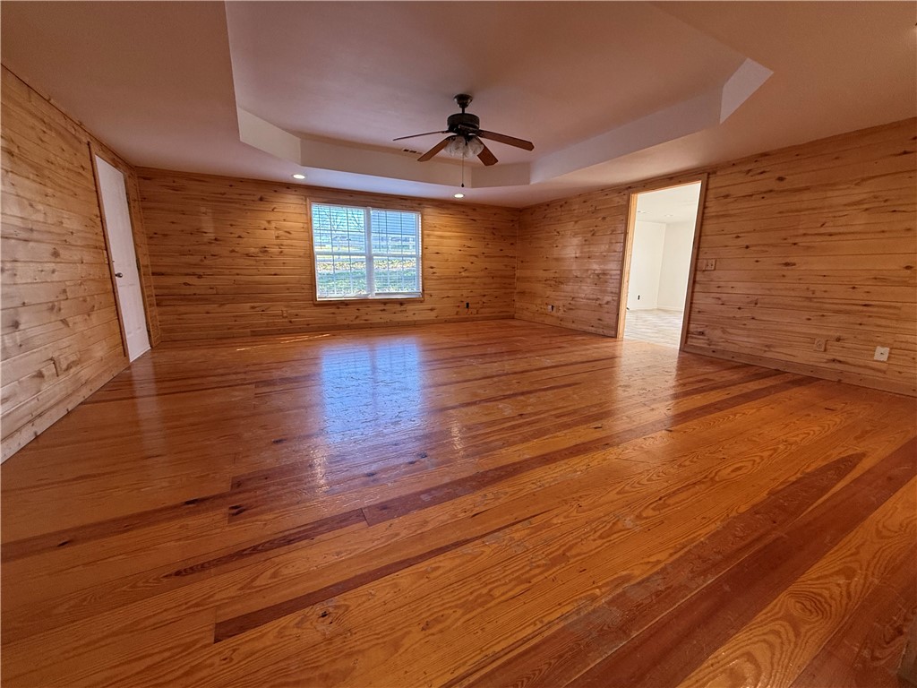 22-18-30 Springdale - Residential Lease