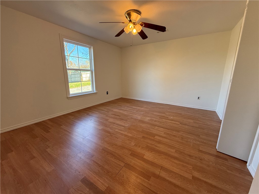 22-18-30 Springdale - Residential Lease