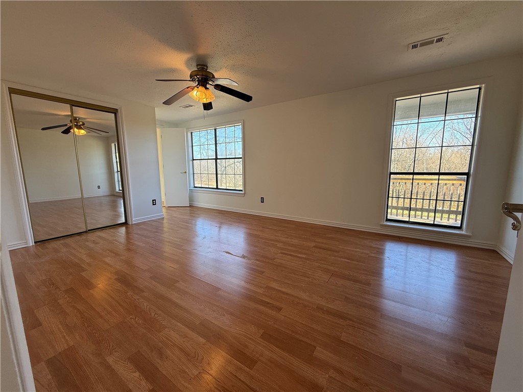 22-18-30 Springdale - Residential Lease