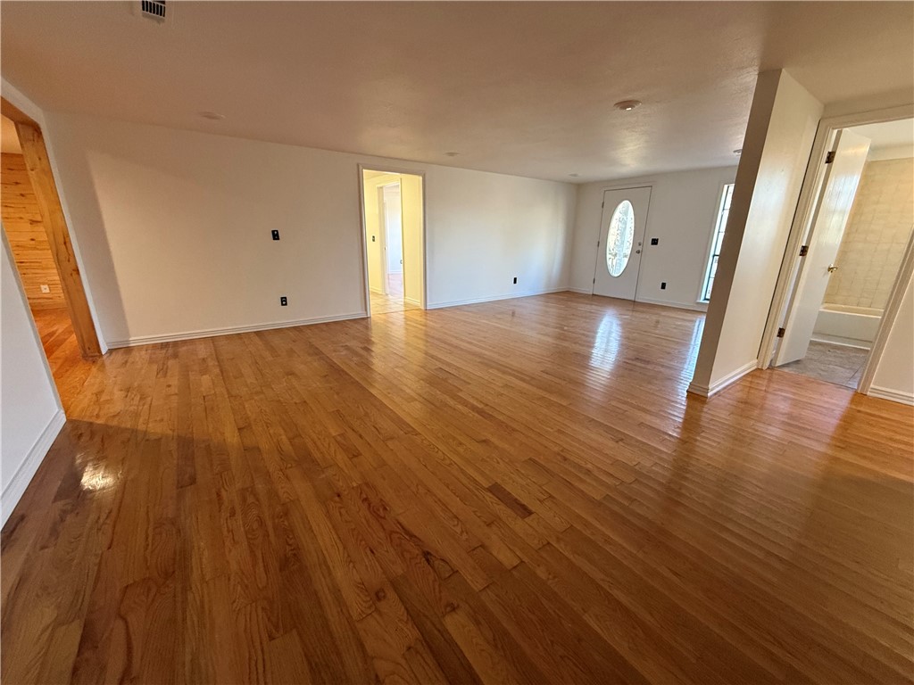 22-18-30 Springdale - Residential Lease