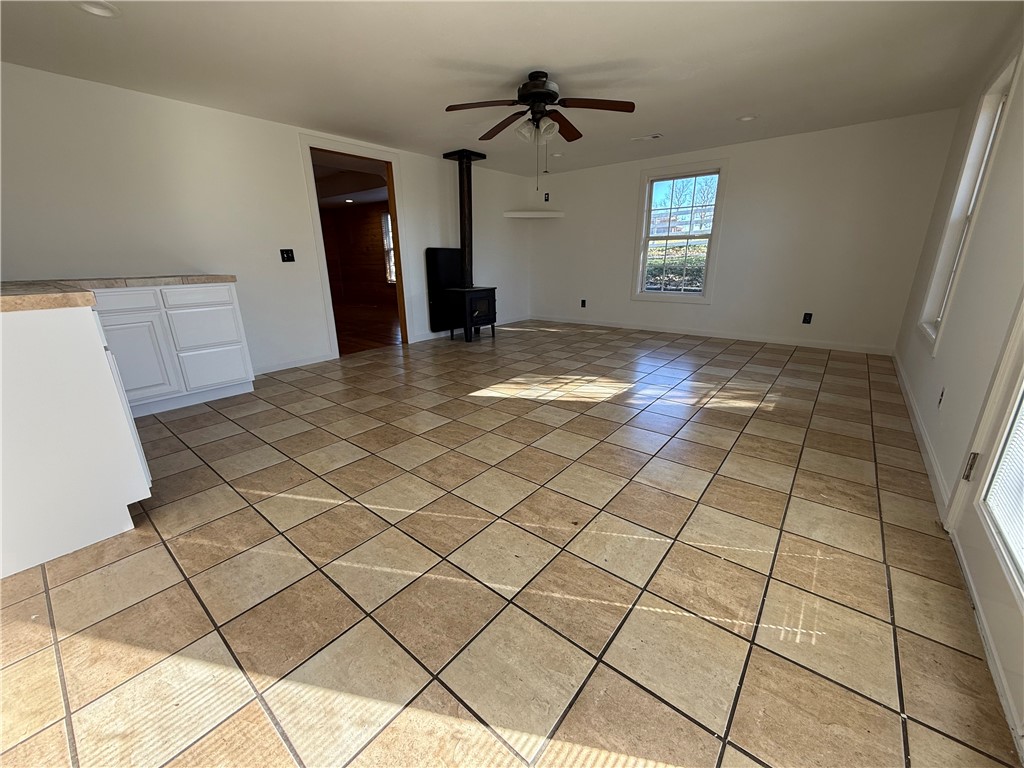 22-18-30 Springdale - Residential Lease